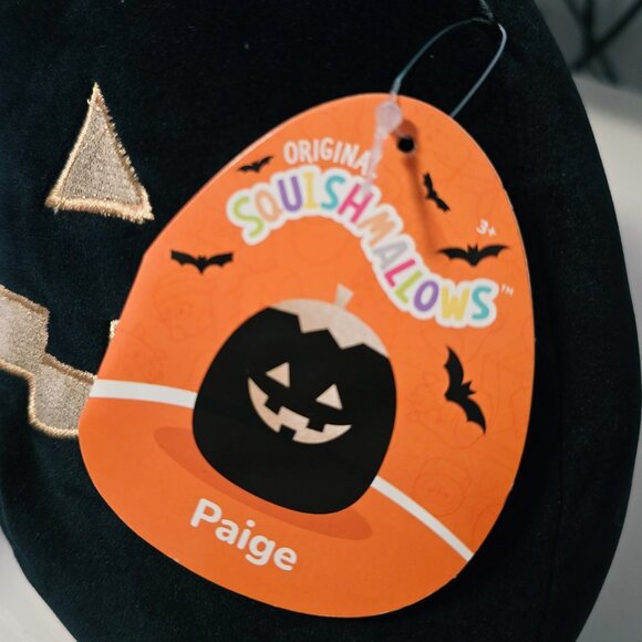 SQUISHMALLOW Paige the Pumpkin 8" - Picture 3 of 4
